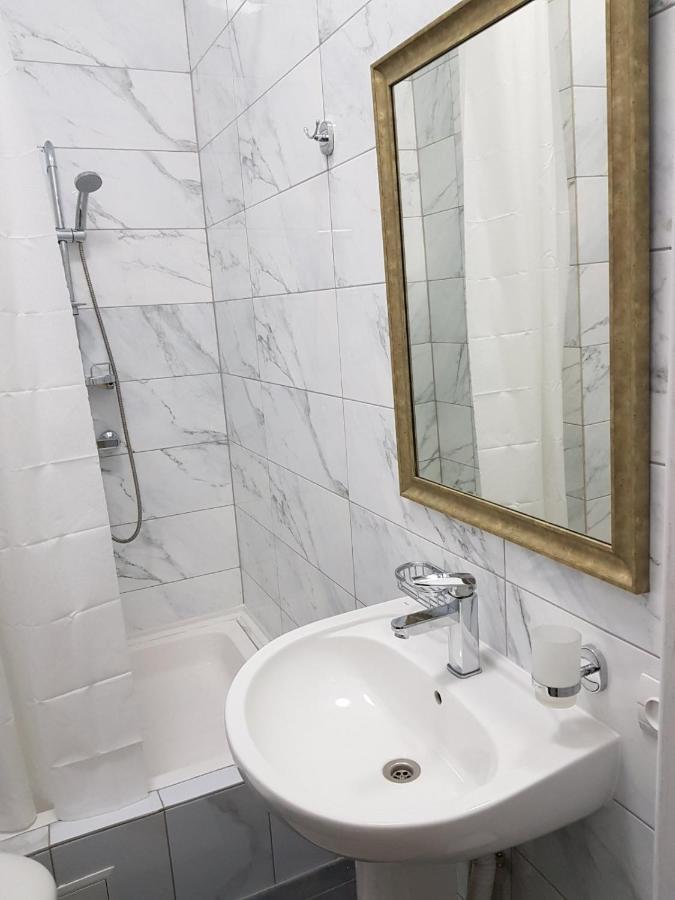 Pushkinskaya Street Apartment Kharkiv Exterior photo